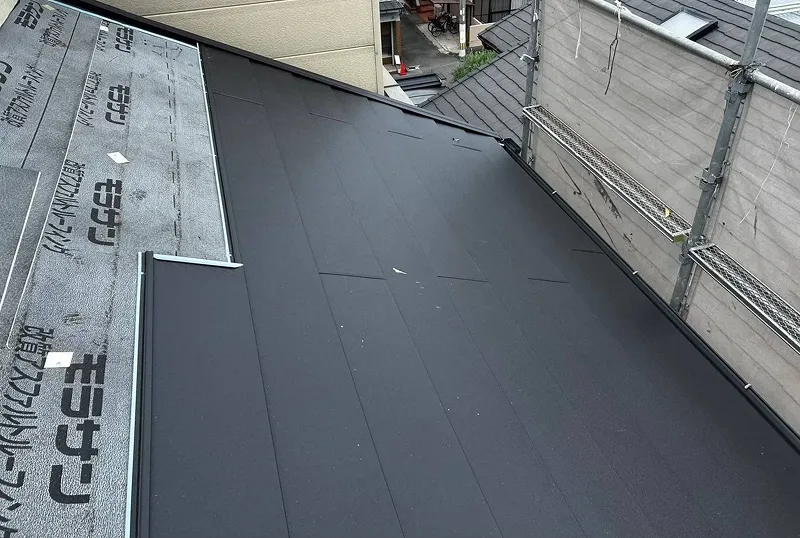 屋根工事の画像
